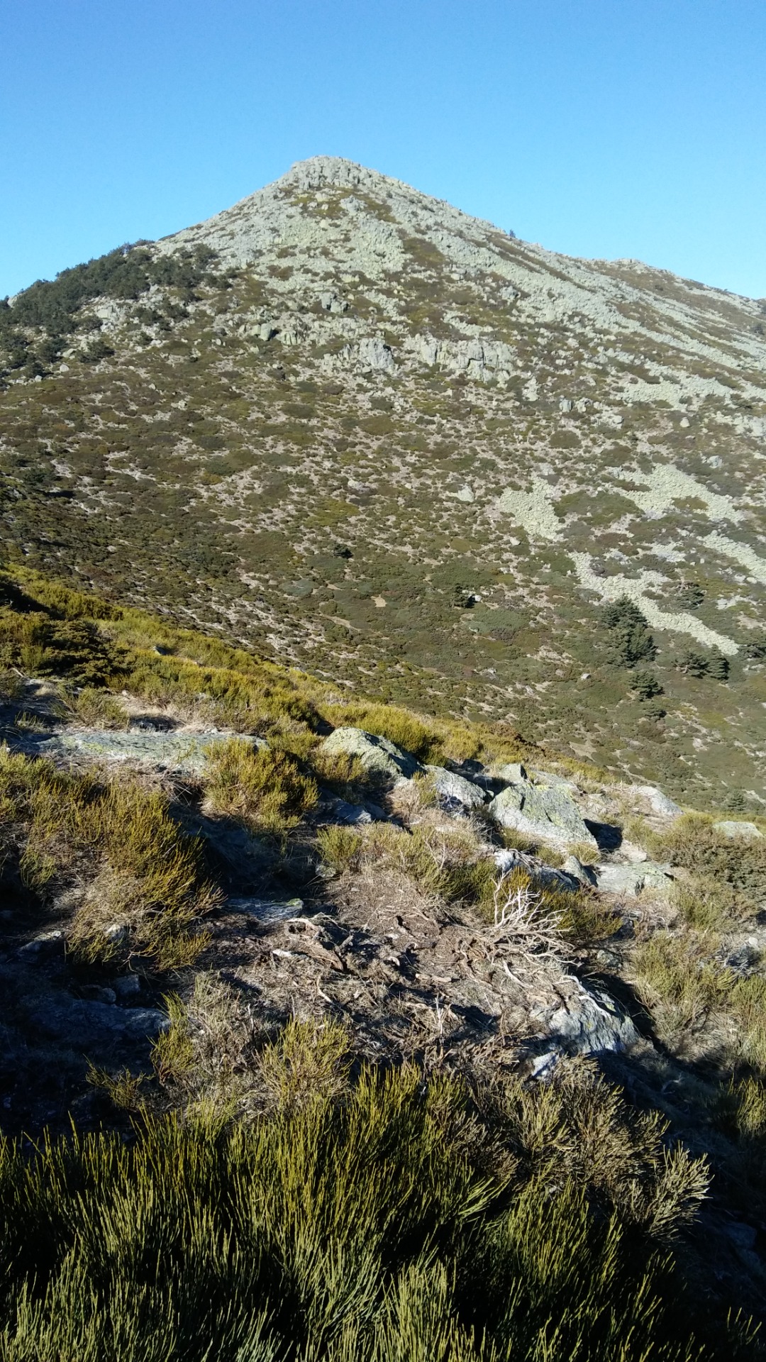 Montón de Trigo - Cara Noreste Sep2017